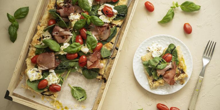 Parmankinkku-burratapiiras