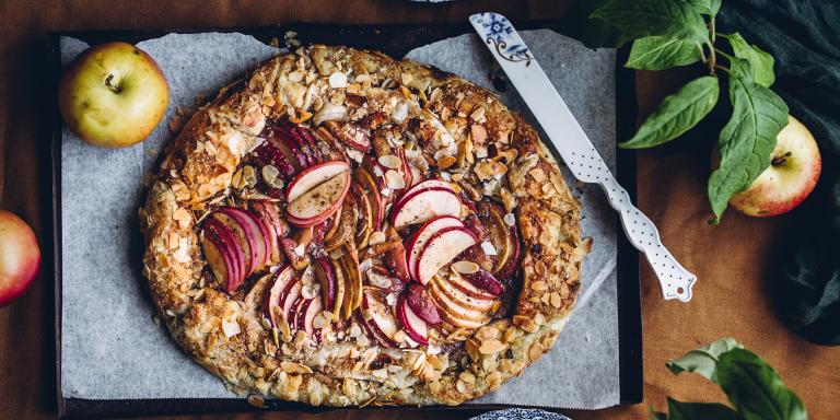 Omena frangipane galette