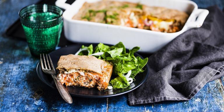 Sitruunainen kirjolohi ruiskuoressa