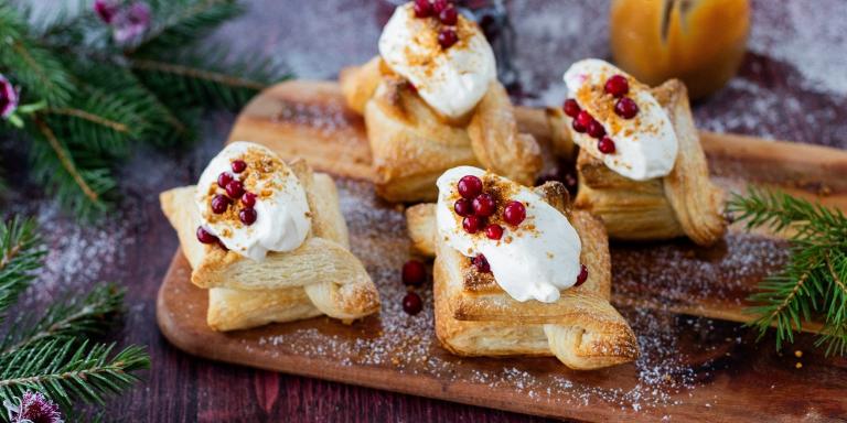 Puolukka-kinuski-joulutortut