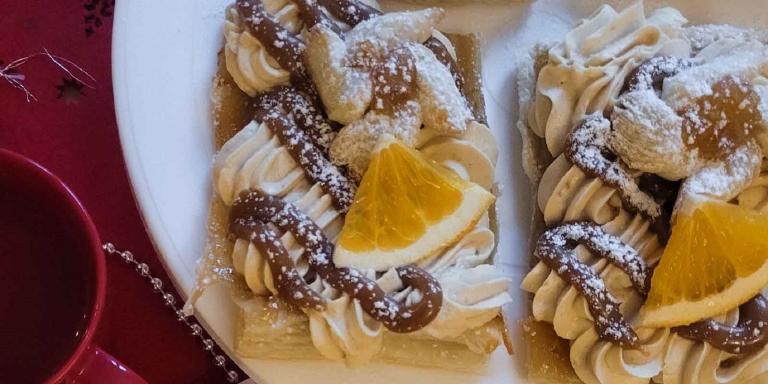 Appelsiini-kinuskitortut