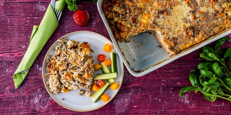 Helppo makaronilaatikko ilman makaronin keittämistä