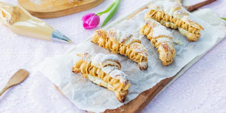 Biscoff-croissantit Voitaikinasta