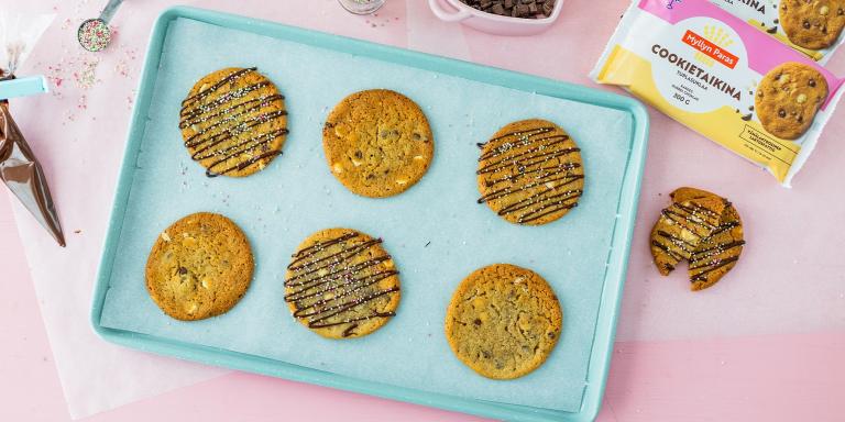 Tuunatut keksit cookietaikinasta