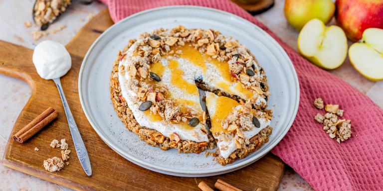 Myllyn Parhaan nopea omenapiirakka granolasta