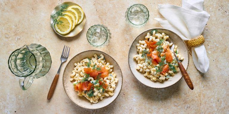 Myllyn Parhaan Sitruuna-ricottapasta kylmäsavulohella