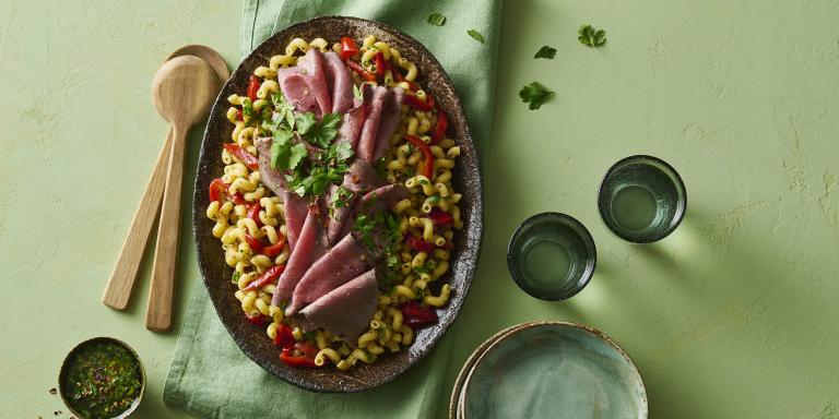 Myllyn Parhaan chimichurri-härkä pastasalaatti