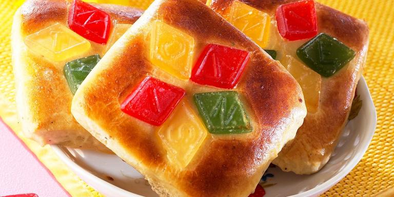 Hedelmäaakkospullat