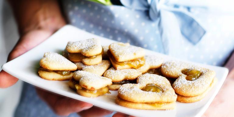 Vaniljaiset raparperisydämet