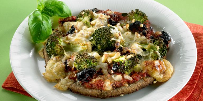 Rukiinen Parsakaalipizza/Rukiinen Lohipizza