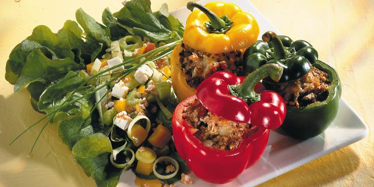 Täytetyt Viljaisat paprikat