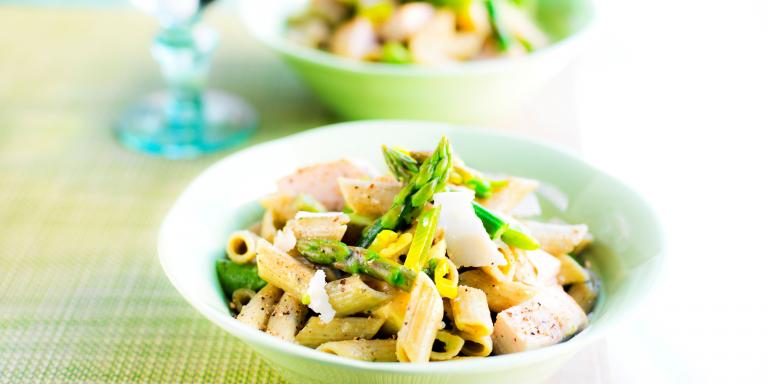 Kana-pestopasta