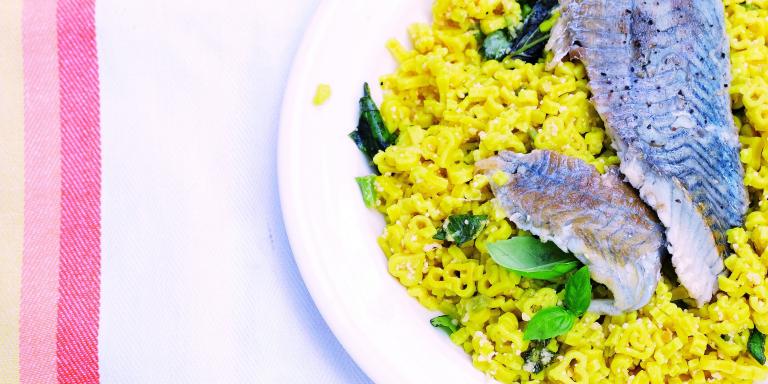 Raikas sitruunapasta kalafileiden kanssa