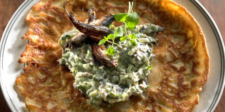 Muurinpohjaräiskäleet ja erilaisia täytteitä