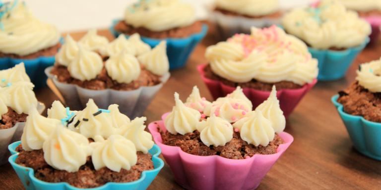 Suklaiset Kuppikakut Ruisjauhoilla