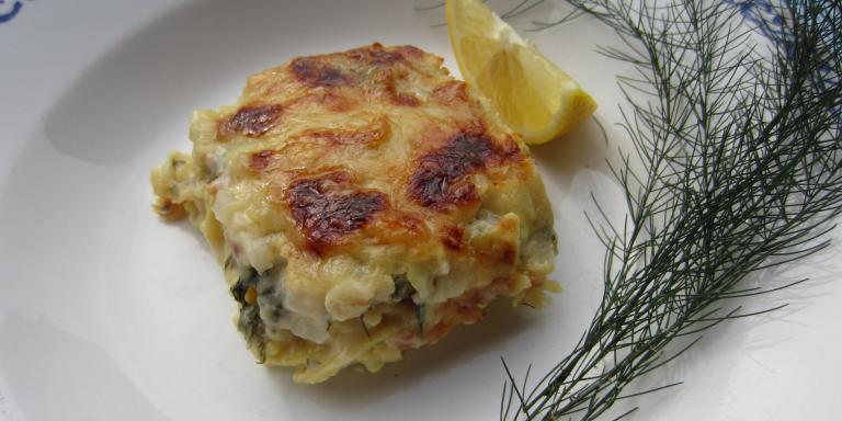 Pikalasagne savulohesta ja Raketti Spagetista