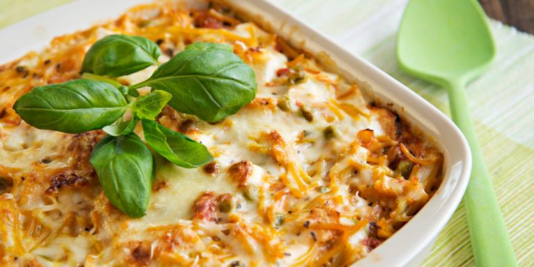 Kana-Feta Spagettivuoka (lasagnen tapaan)