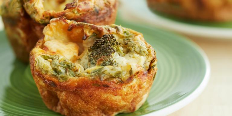 Parsakaalipannarit muffinipellille