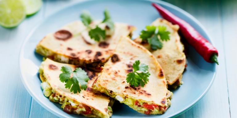 Avokado-juustoquesadillat