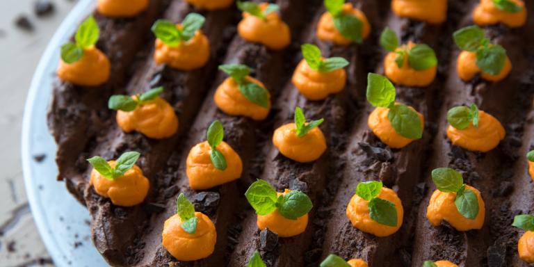 Helppo ja nopea minttusuklaakakku