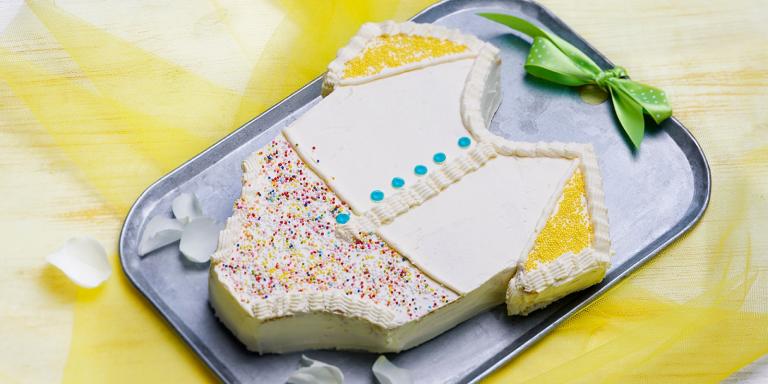 Baby body cake