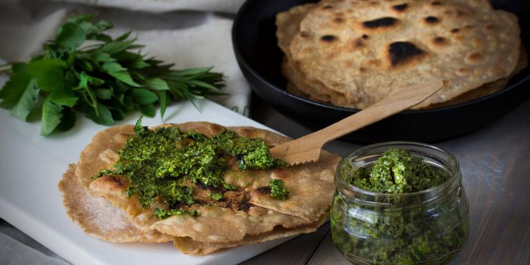 Chapati hortapestolla