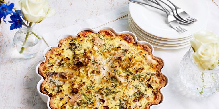 Fenkoli-purjo-kalapiirakka