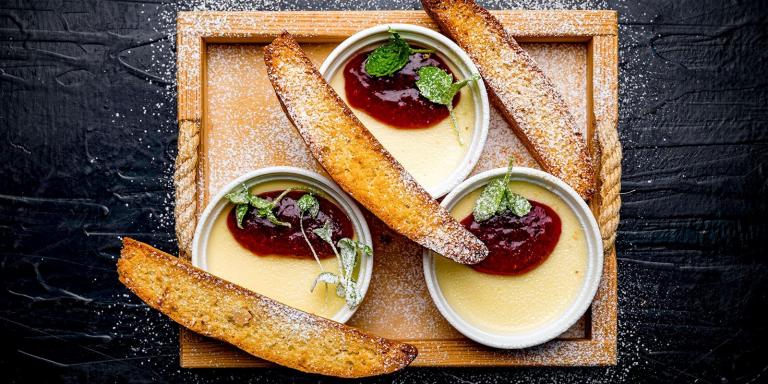 Fenkolibiscotti ja sitruunaposset