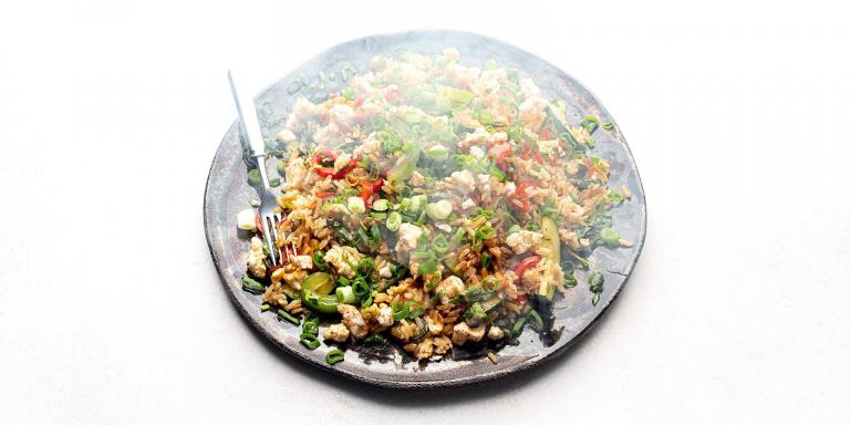 Grillivihanneksia ja paistettua riisiä