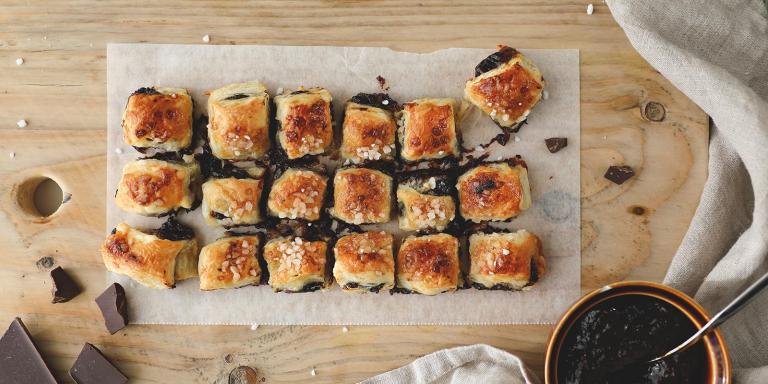 Joulutortut jääpalamuotilla