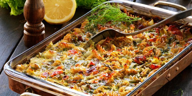 Lohi-makaronilaatikko