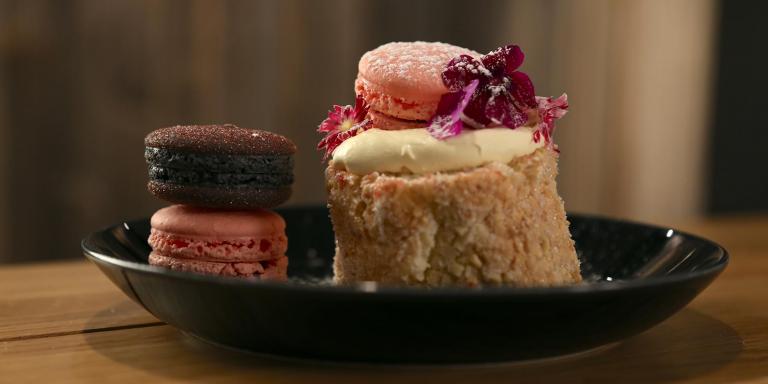 Macarons-kääretorttuleivokset