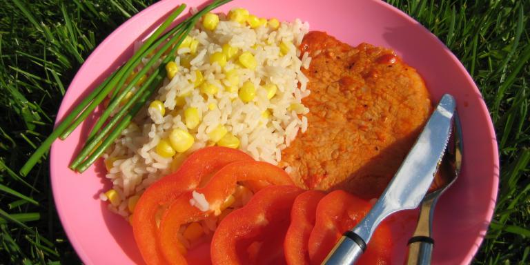 Maissiriisi Muurikkapannulla ja Grillipihvit