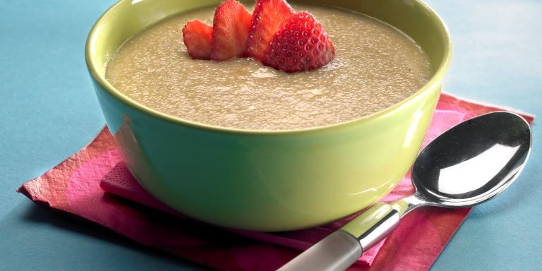 Mansikka-raparperipuuro