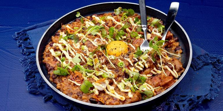 Mustapapu-possu-ohrapuuro NYC