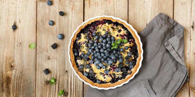 Mustikka-lakritsipiirakka