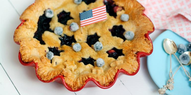Mustikkapiirakka Amerikan tyyliin