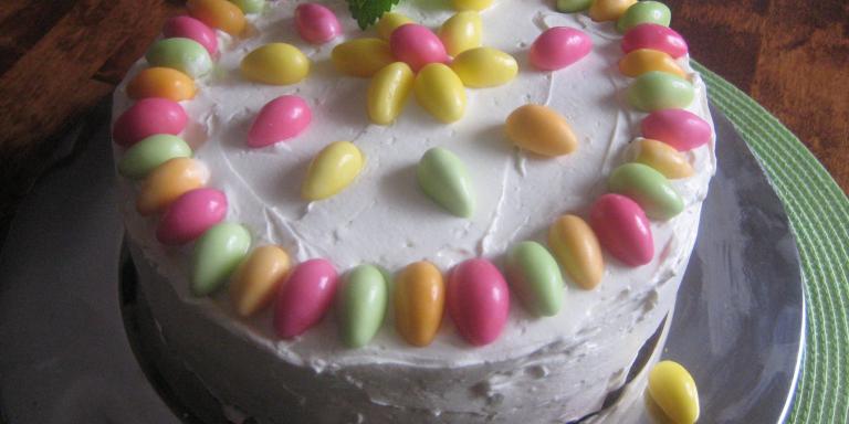 Pääsiäisen Täytekakku