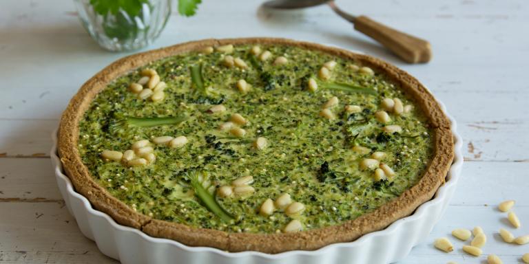 Parsakaali-kvinoapiiras