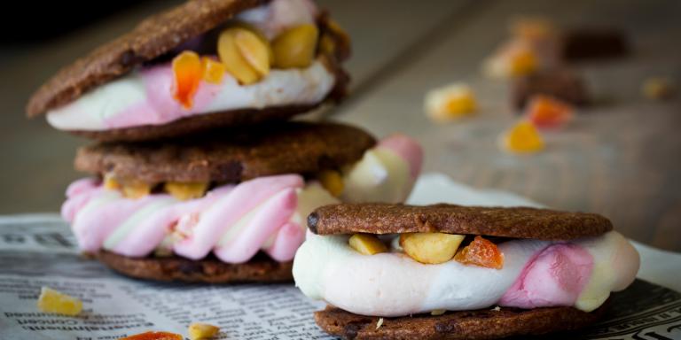 S&amp;#039;mores (Suklaaburgerit)