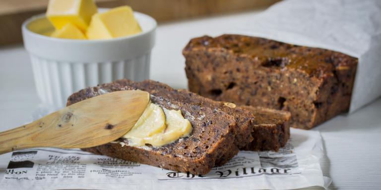 Saaristolaisleipä tai -sämpylät