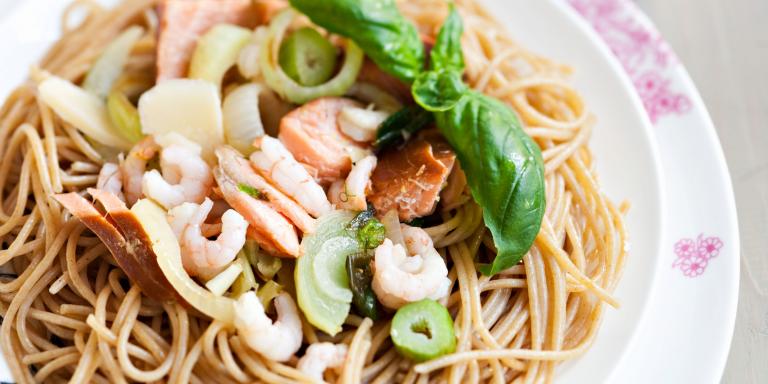 Sportti lohispagetti