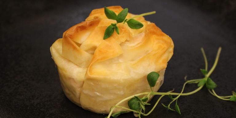 Suolaiset filotaikinanyytit