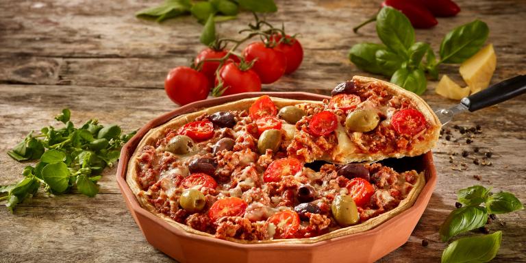 Jauhelihapiirakka Bolognese