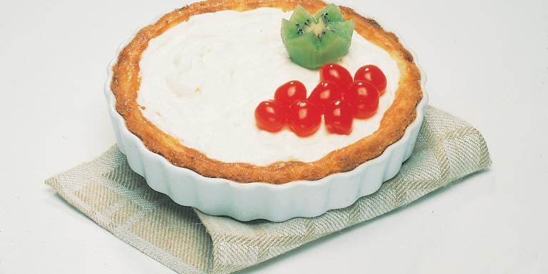 Ananas-jogurttipiirakka murotaikinasta