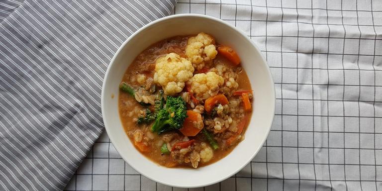 jauhelihapata elokuun kasviksista