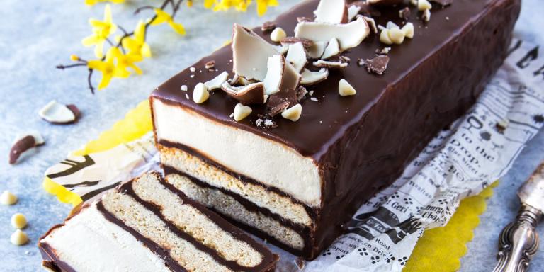 kinder-suklaapatukkakakku