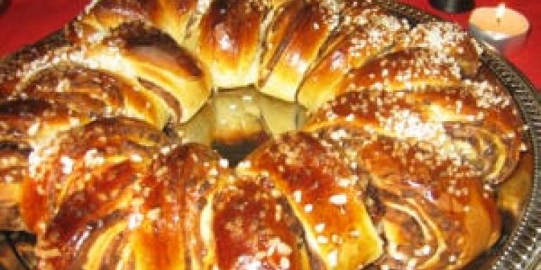 Pullakranssi Pakastepullataikinasta