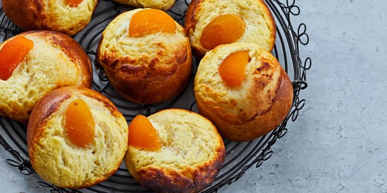 Pulleat rahka-persikkapullat