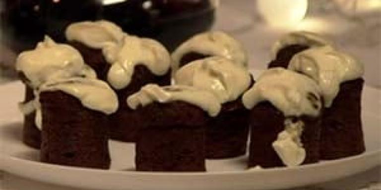 Taateli-banaanimuffinit, Kuva: Vappu Pimiä